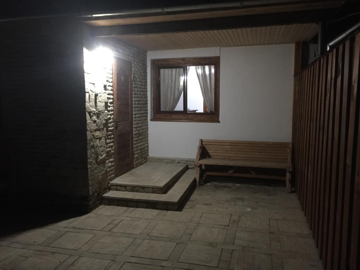 Эко Отель "Золотая Подкова" Sharhorod Exterior photo
